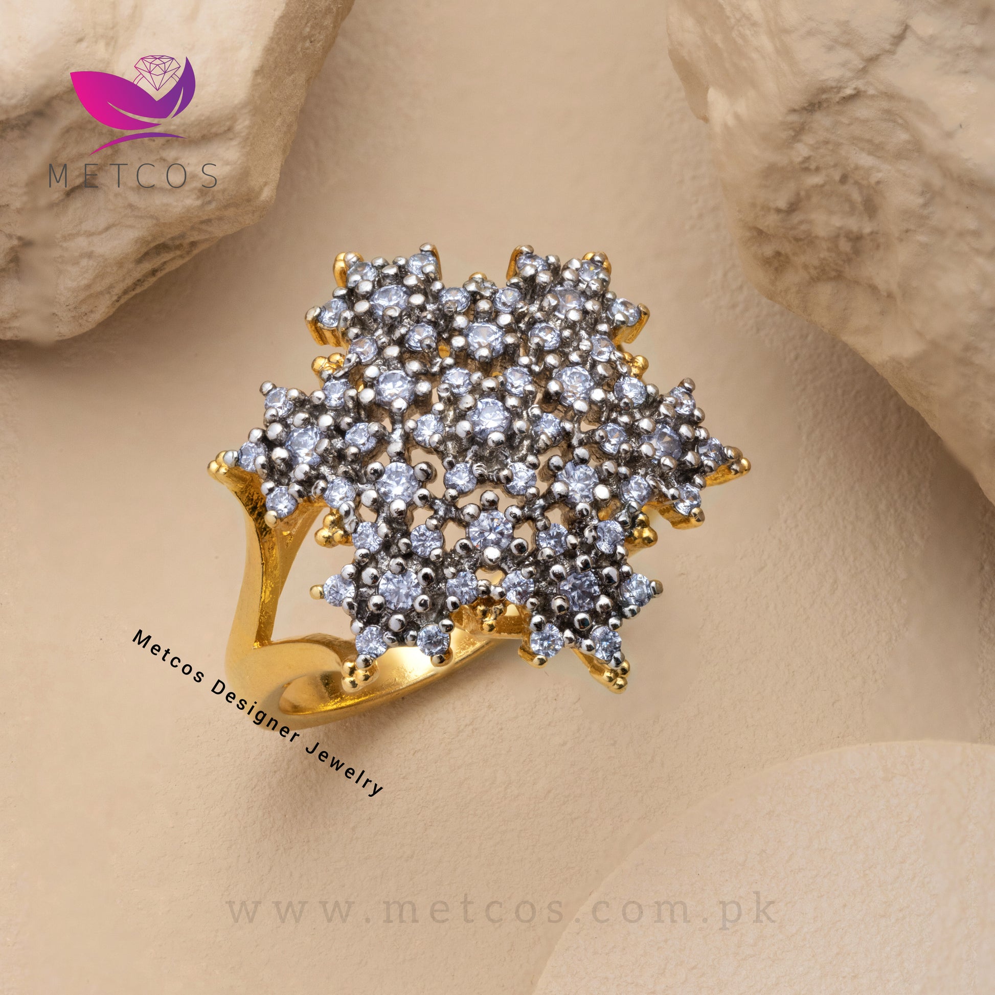 Diamond Spark 24K gold plated ring with a bright diamond-cut American zircon centre
