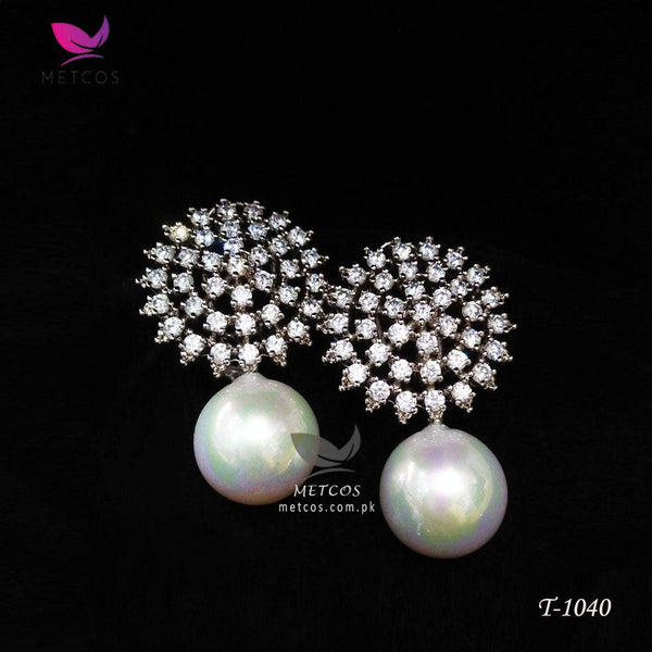 Zirconish Pearl Studs